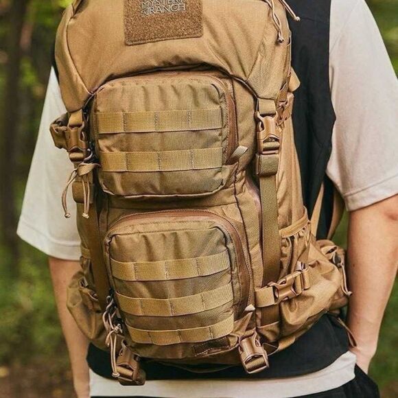 Mystery Ranch Waterproof Outdoor Hiking Backpack – 30L Tactical Rucksack - Picture 4 of 6